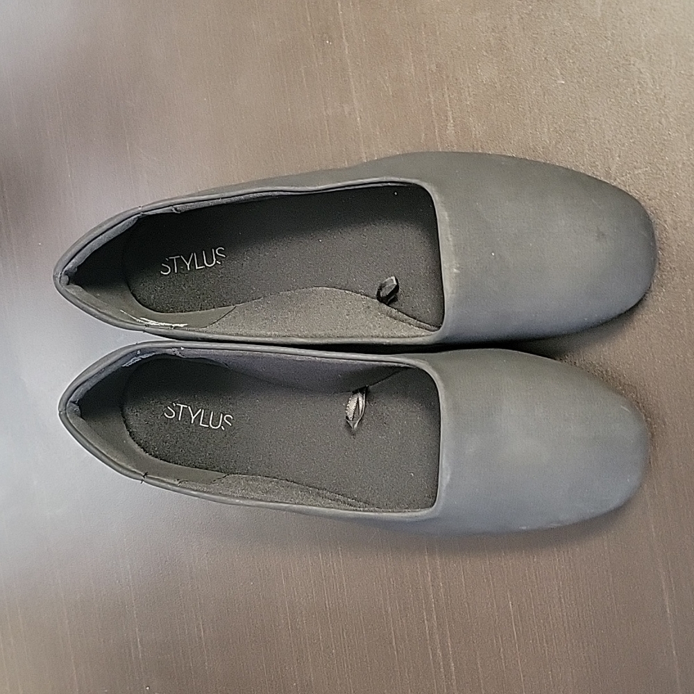 STYLUS Normandi Black Flats Women's Size 8